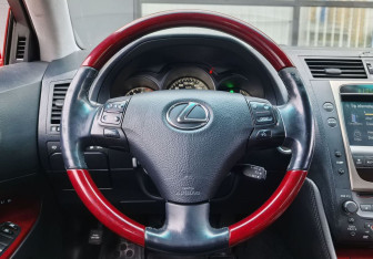 Подержанный автомобиль Lexus GS 2007 года (17 фото)