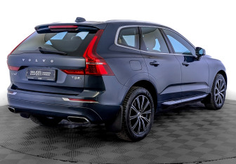 Подержанный автомобиль Volvo XC60 2019 года (5 фото)
