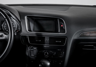 Подержанный автомобиль Audi Q5 2012 года (13 фото)