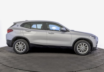 Подержанный автомобиль BMW X2 2020 года (4 фото)
