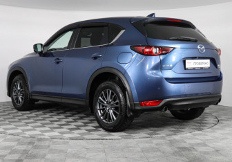 Подержанный автомобиль Mazda CX-5 2019 года (7 фото)