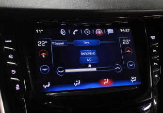 Подержанный автомобиль Cadillac Escalade Suv 2019 года (26 фото)