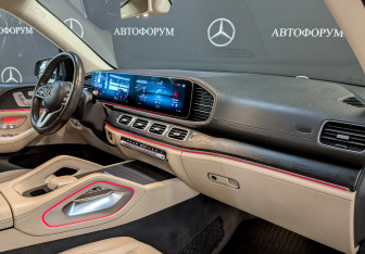 Подержанный автомобиль Mercedes-Benz GLE 2019 года (11 фото)