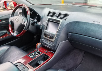 Подержанный автомобиль Lexus GS 2007 года (11 фото)