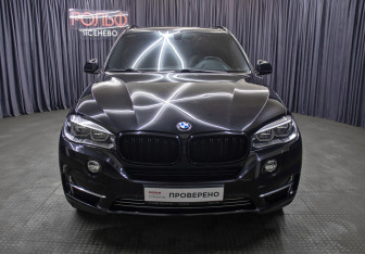 Подержанный автомобиль BMW X5 2016 года (2 фото)