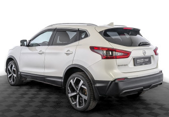 Подержанный автомобиль Nissan Qashqai 2019 года (7 фото)