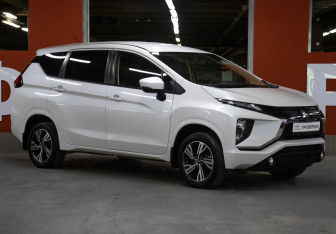 Подержанный автомобиль Mitsubishi Xpander 2021 года (3 фото)