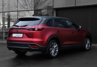 Подержанный автомобиль Mazda CX-9 2021 года (5 фото)