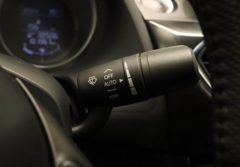 Подержанный автомобиль Mazda 6 Sedan 2015 года (12 фото)