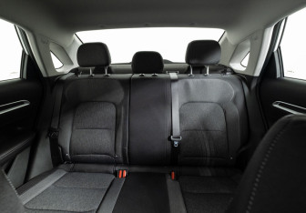 Подержанный автомобиль Geely Emgrand 2023 года (15 фото)