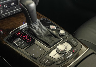 Подержанный автомобиль Audi A6 Sedan 2017 года (17 фото)