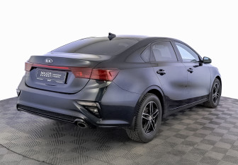 Подержанный автомобиль Kia Cerato Sedan 2020 года (5 фото)
