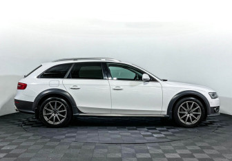 Подержанный автомобиль Audi A4 allroad 2014 года (4 фото)
