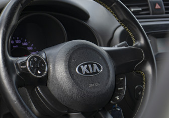 Подержанный автомобиль Kia Soul 2016 года (17 фото)