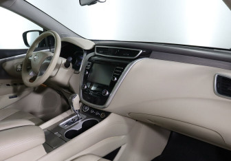 Подержанный автомобиль Nissan Murano Suv 2019 года (9 фото)
