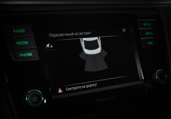 Подержанный автомобиль Skoda Rapid Liftback 2019 года (16 фото)