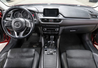 Подержанный автомобиль Mazda 6 Sedan 2015 года (14 фото)