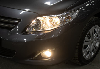 Подержанный автомобиль Toyota Corolla Sedan 2008 года (19 фото)