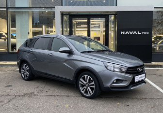 Подержанный автомобиль LADA (ВАЗ) Vesta Wagon 2018 года (3 фото)