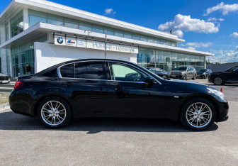 Подержанный автомобиль Infiniti G Sedan 2013 года (4 фото)