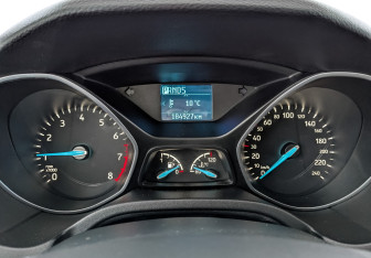 Подержанный автомобиль Ford Focus Wagon 2019 года (16 фото)