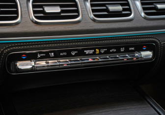 Подержанный автомобиль Mercedes-Benz GLE 2019 года (19 фото)