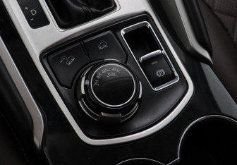 Подержанный автомобиль Mitsubishi Pajero Sport 2018 года (12 фото)