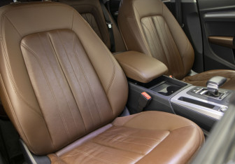 Подержанный автомобиль Audi Q5 2017 года (32 фото)