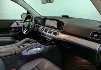 Подержанный автомобиль Mercedes-Benz GLE 2020 года (13 фото)