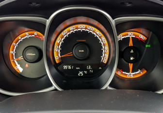 Подержанный автомобиль LADA (ВАЗ) Vesta Wagon 2019 года (13 фото)