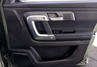 Подержанный автомобиль Jaecoo J7 2024 года (24 фото)