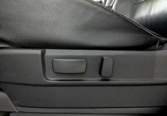 Подержанный автомобиль Mitsubishi Outlander 2017 года (27 фото)