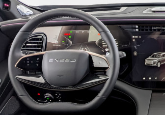 Новый Exeed VX 2025 (8 фото)