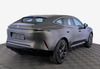 Новый Avatr 11 2025 (2 фото)