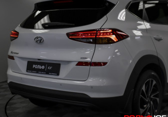 Подержанный автомобиль Hyundai Tucson 2020 года (24 фото)