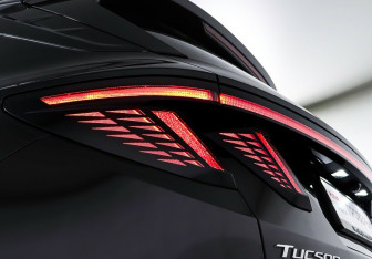 Подержанный автомобиль Hyundai Tucson 2022 года (8 фото)