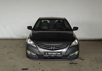 Подержанный автомобиль Hyundai Solaris Sedan 2016 года (2 фото)