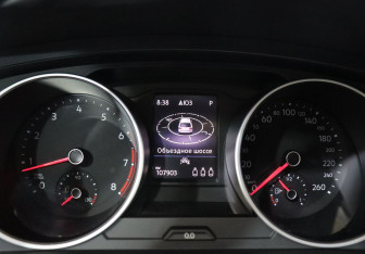 Подержанный автомобиль Volkswagen Tiguan 2021 года (17 фото)