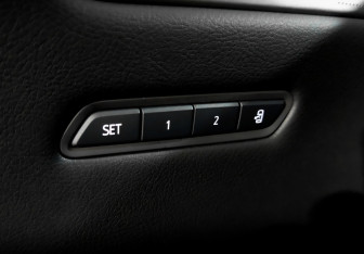 Подержанный автомобиль Cadillac XT5 2021 года (22 фото)