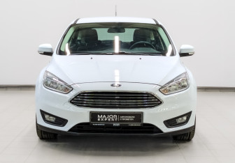 Подержанный автомобиль Ford Focus Hatchback 2018 года (2 фото)