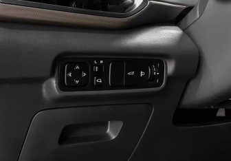 Подержанный автомобиль Changan UNI-T 2023 года (19 фото)