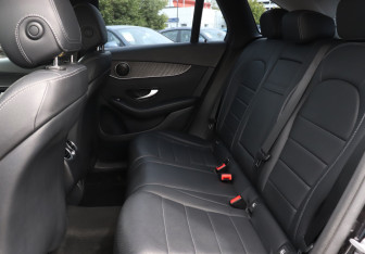 Подержанный автомобиль Mercedes-Benz GLC Coupe 2018 года (10 фото)