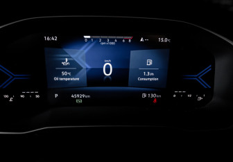 Подержанный автомобиль Jetta VS7 2023 года (11 фото)