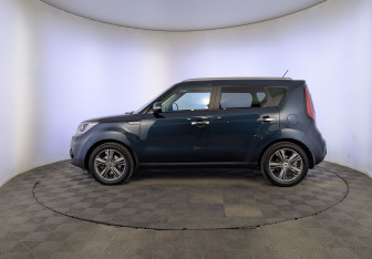 Подержанный автомобиль Kia Soul 2017 года (8 фото)