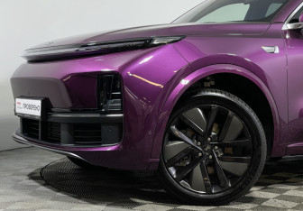 Новый LiXiang L9 2024 (24 фото)