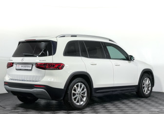 Подержанный автомобиль Mercedes-Benz GLB 2020 года (5 фото)