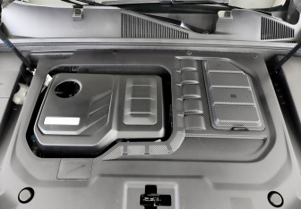 Подержанный автомобиль Exeed VX 2023 года (9 фото)