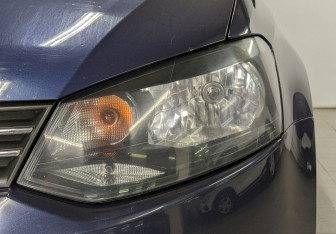 Подержанный автомобиль Volkswagen Polo Sedan 2014 года (16 фото)