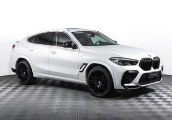 Подержанный автомобиль BMW X6 2019 года (3 фото)