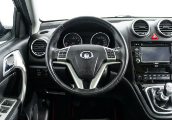 Подержанный автомобиль Great Wall Hover H6 2014 года (8 фото)